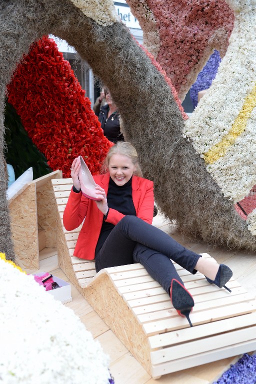 ../Images/Bloemencorso Noordwijkerhout 114.jpg